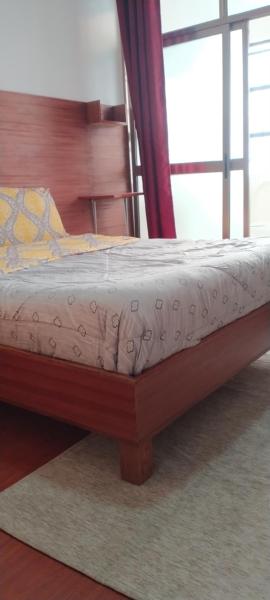 Comfy Private ensuite guest room
